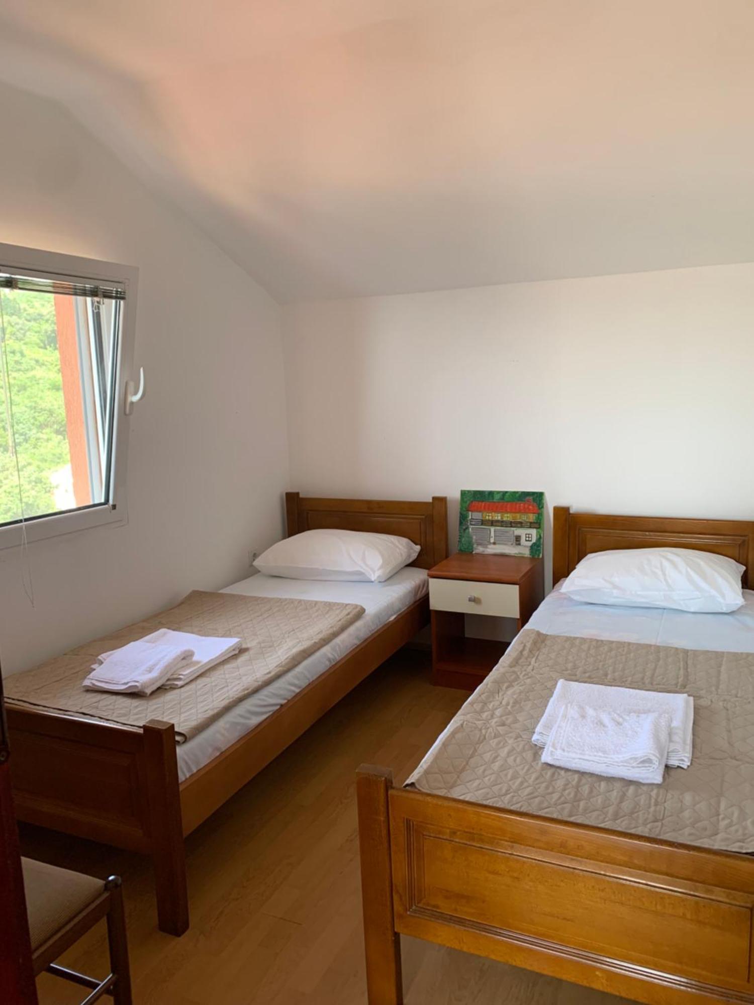 Villa Lila Utjeha Luaran gambar